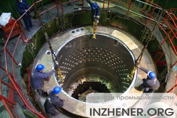 Ижорские заводы перешли к заключительному этапу сборки реактора